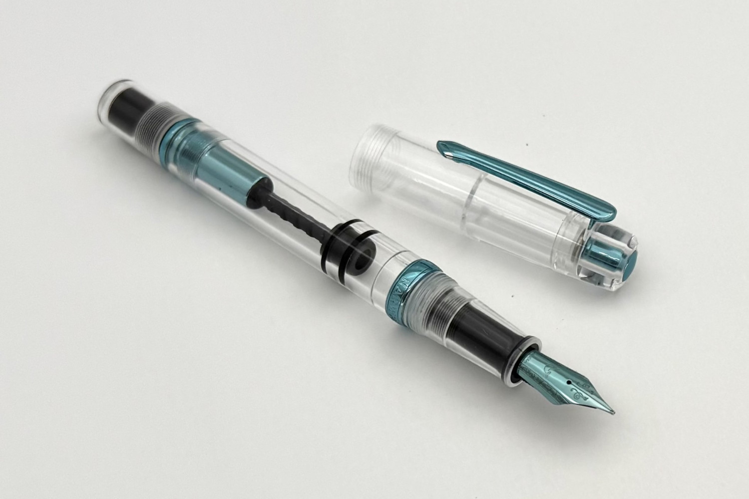 NahvalurOriginalWinterFPBlueTrim_B